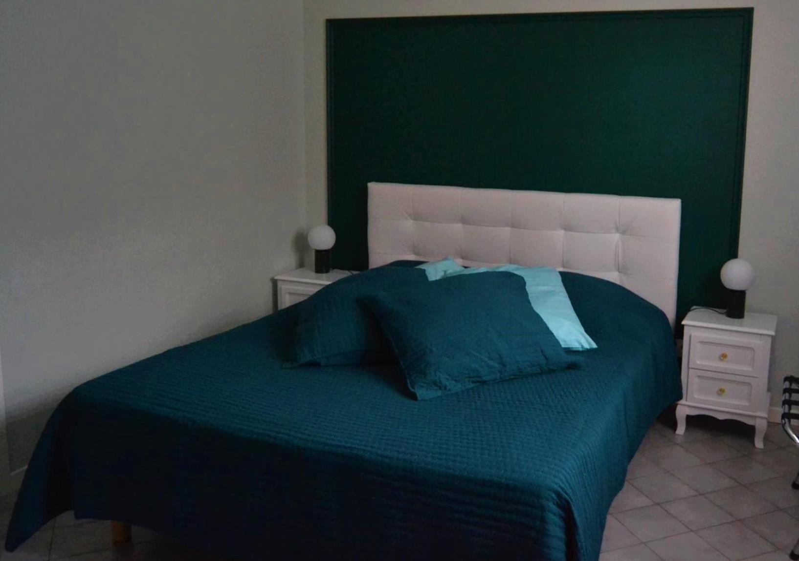 Le Domaine Des Gemmes Bed & Breakfast Tissey Dış mekan fotoğraf