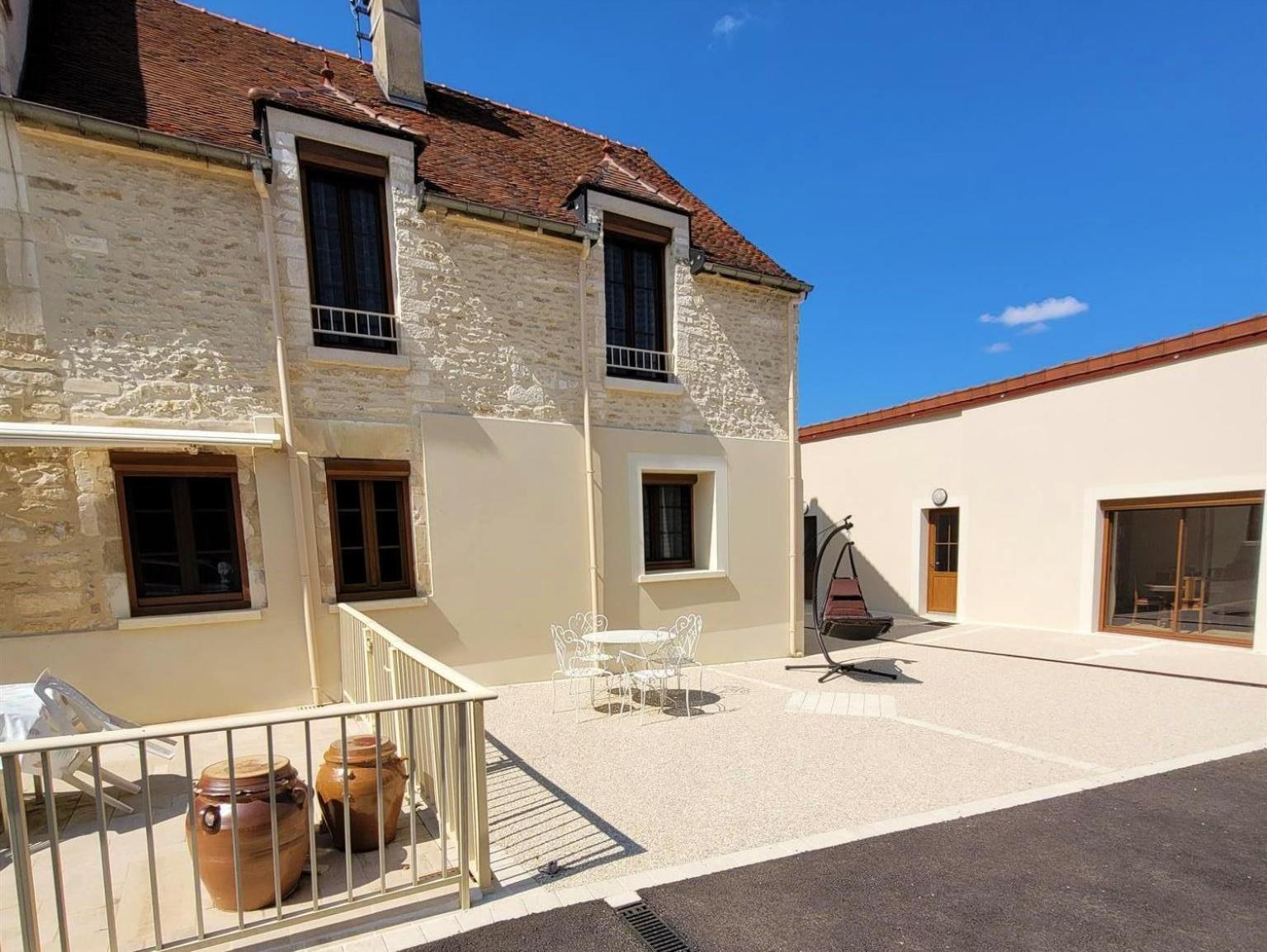 Le Domaine Des Gemmes Bed & Breakfast Tissey Dış mekan fotoğraf